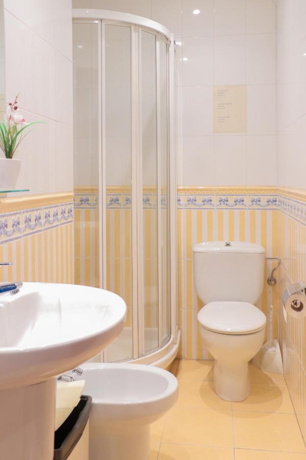 Habitación Doble con baño privado - 1 o 2 camas